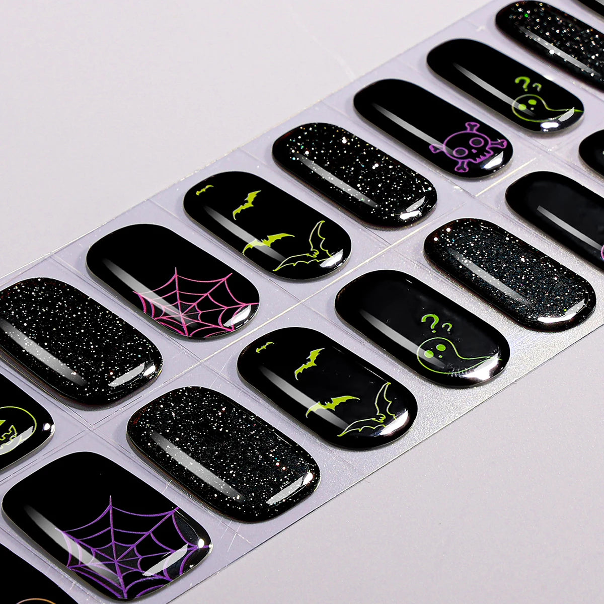 Straszna Halloweenowa NOC